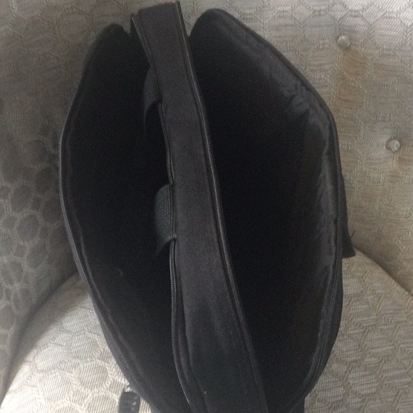 HIGH SIERRA padded laptop bag - Picture 3 of 6